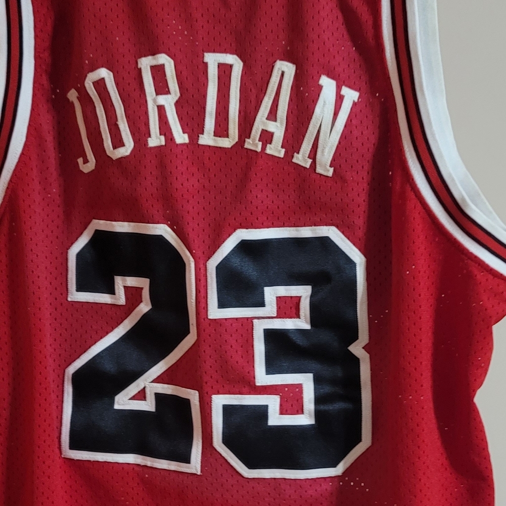 AUTHENTIC NiKE 1984 MICHAEL JORDAN Jersey. ANTIQUE Size XL